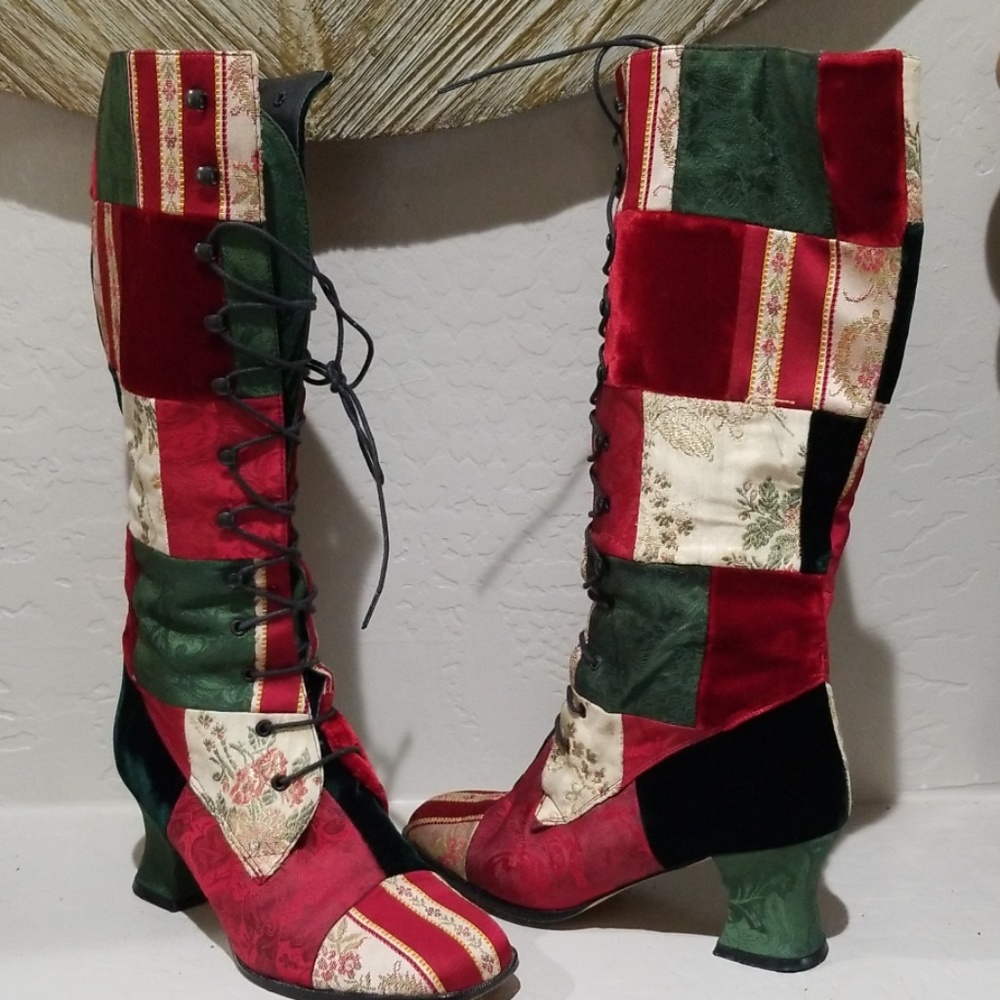Velvet boots